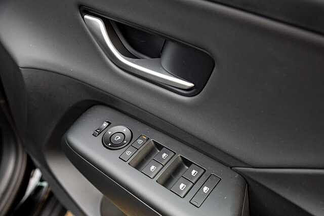 Hyundai KONA 1.6T 138 Ultimate 5dr