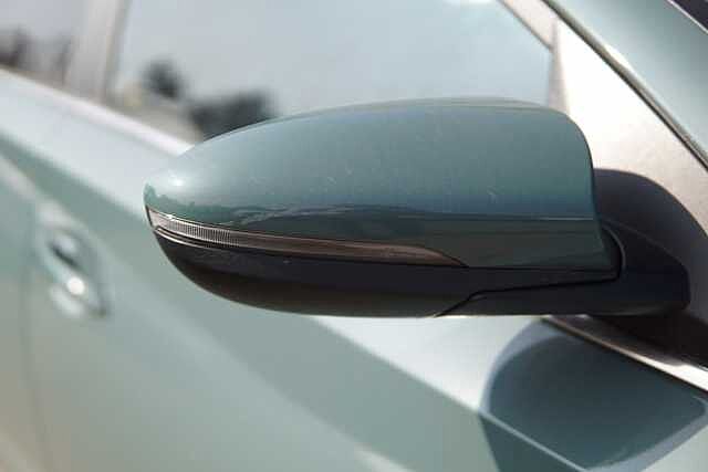 Hyundai BAYON 1.0 TGDi Ultimate 5dr Mangrove Green