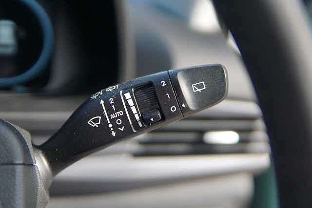 Hyundai BAYON 1.0 TGDi Ultimate 5dr Mangrove Green