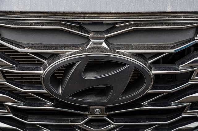 Hyundai TUCSON 1.6T Hybrid N Line S 5dr Auto Shimmering Silver