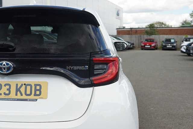 Toyota Yaris 1.5 Hybrid Excel 5dr CVT