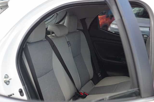 Toyota Yaris 1.5 Hybrid Excel 5dr CVT