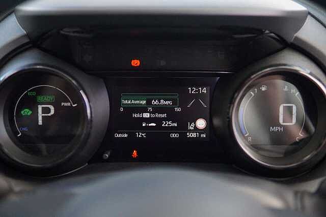 Toyota Yaris 1.5 Hybrid Excel 5dr CVT