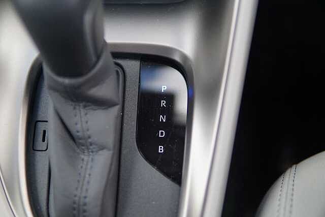 Toyota Yaris 1.5 Hybrid Excel 5dr CVT