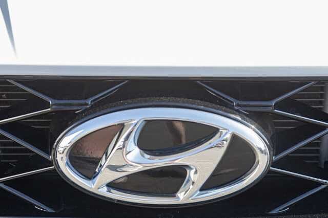 Hyundai I20 1.0T GDi 48V MHD Premium 5dr Atlas White