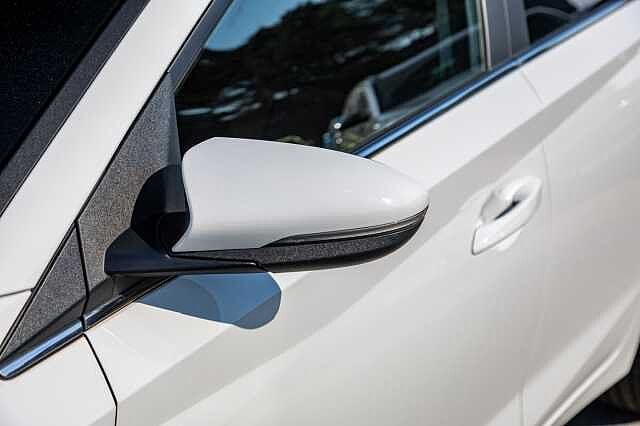 Hyundai I20 1.0T GDi 48V MHD Premium 5dr Atlas White