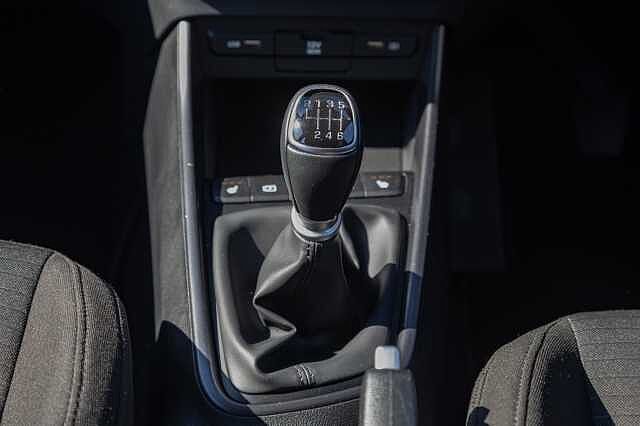 Hyundai I20 1.0T GDi 48V MHD Premium 5dr Atlas White