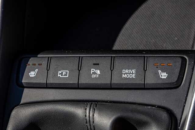 Hyundai I20 1.0T GDi 48V MHD Premium 5dr Atlas White