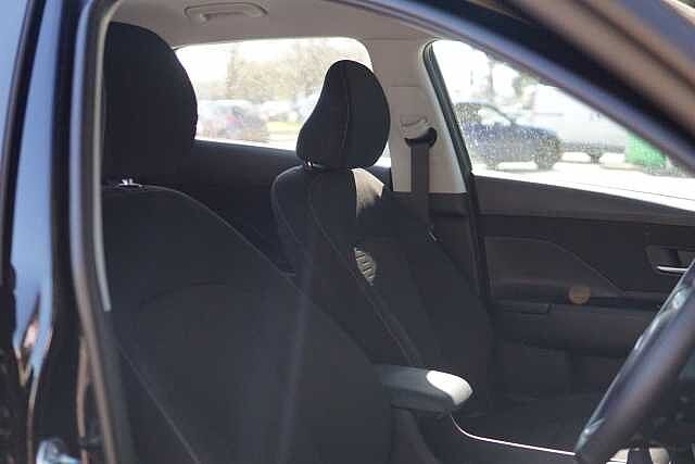 Hyundai KONA 1.6T 138 Advance 5dr