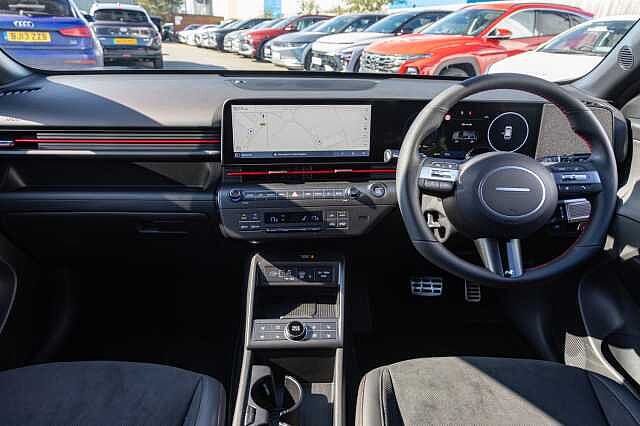 Hyundai KONA 1.6 Hybrid 138 N Line S 5dr DCT Abyss Black