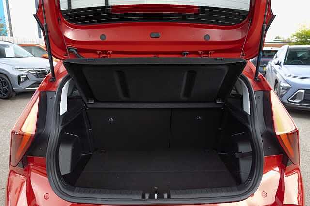Hyundai BAYON 1.0 TGDi Premium 5dr DCT Dragon Red