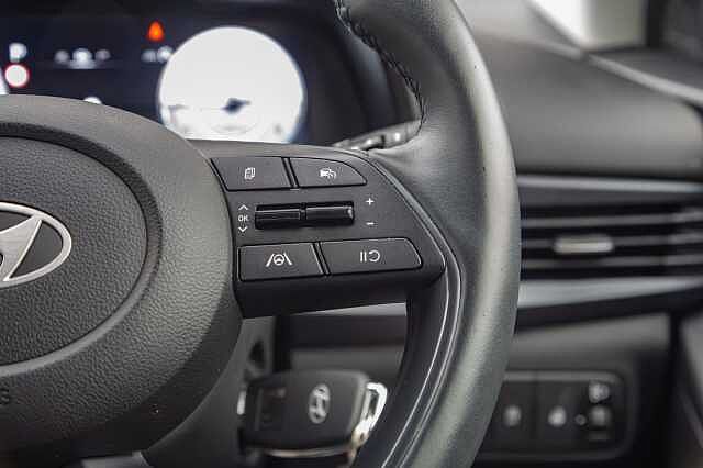 Hyundai BAYON 1.0 TGDi Premium 5dr DCT Dragon Red