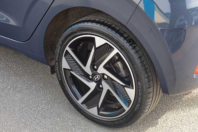 Hyundai i10 1.2 [79] Premium 5dr Auto [Nav]