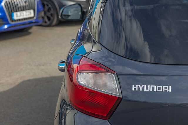 Hyundai i10 1.2 [79] Premium 5dr Auto [Nav]