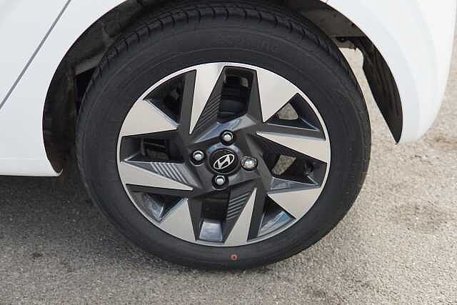 Hyundai I10 1.0 [63] Advance 5dr Auto [Nav] Polar White