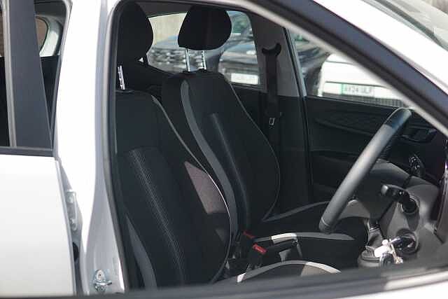 Hyundai I10 1.0 [63] Advance 5dr Auto [Nav] Polar White