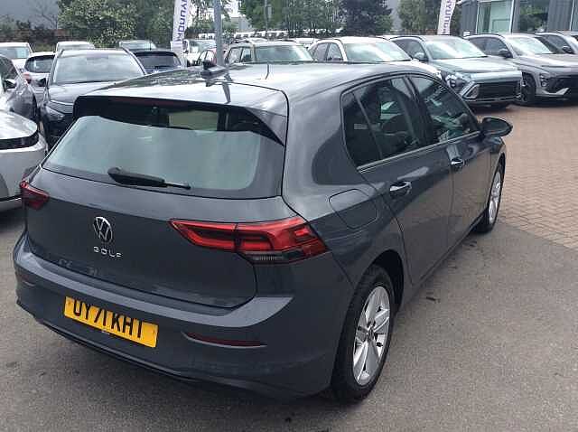 Volkswagen Golf 2.0 TDI Life 5dr DSG