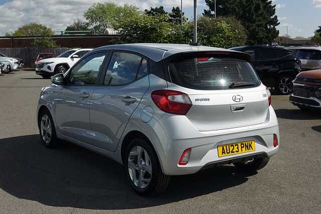 Hyundai i10 1.0 MPi SE Connect 5dr Auto