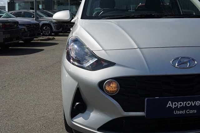 Hyundai i10 1.0 MPi SE Connect 5dr Auto