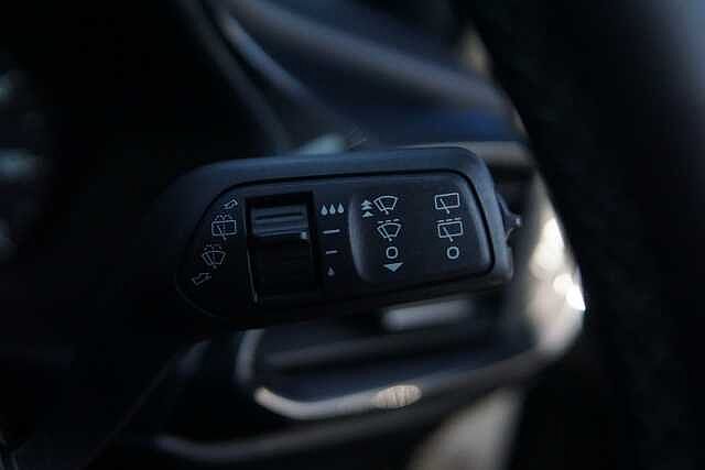 Ford Puma 1.0 EcoBoost Hybrid mHEV Titanium 5dr