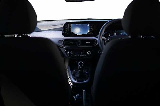 Hyundai I10 1.2 [79] Premium 5dr Auto [Nav] ViBRANT BLUE