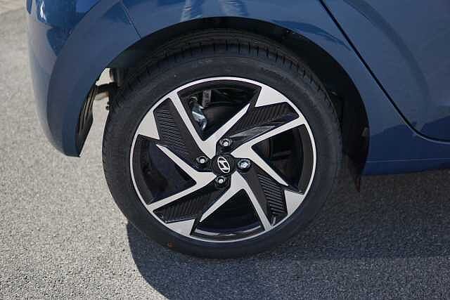 Hyundai I10 1.2 [79] Premium 5dr Auto [Nav] ViBRANT BLUE