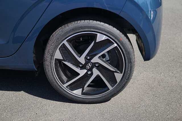 Hyundai I10 1.2 [79] Premium 5dr Auto [Nav] ViBRANT BLUE