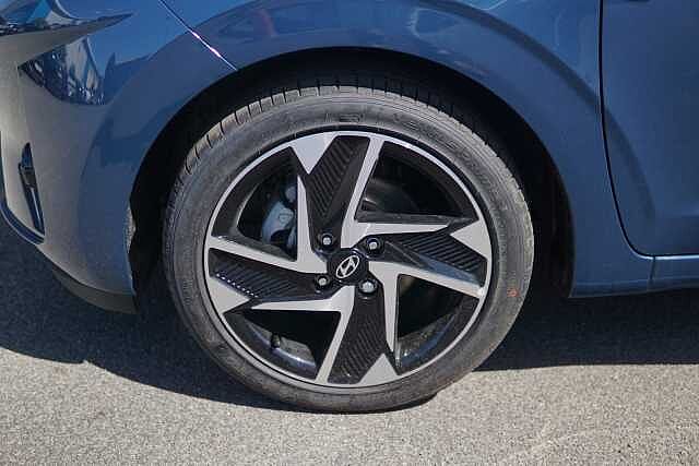 Hyundai I10 1.2 [79] Premium 5dr Auto [Nav] ViBRANT BLUE