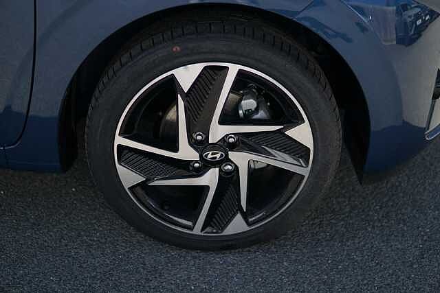 Hyundai I10 1.2 [79] Premium 5dr Auto [Nav] ViBRANT BLUE