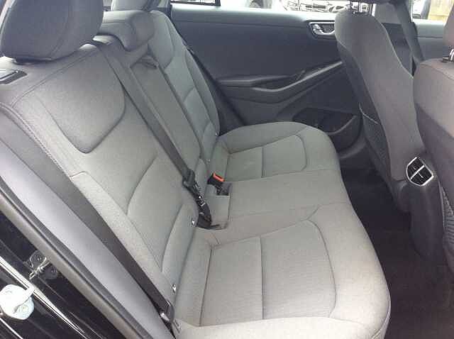 Hyundai IONIQ 100kW Premium 38kWh 5dr Auto