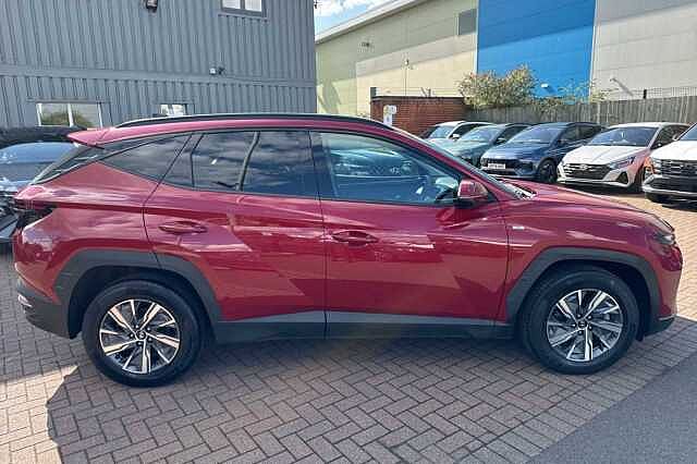 Hyundai TUCSON Hybrid 1.6 T-GDi(150ps)SE Connect 48 Volt