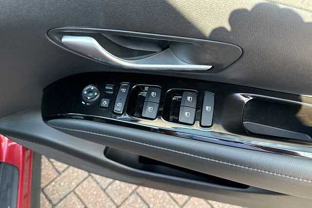 Hyundai TUCSON Hybrid 1.6 T-GDi(150ps)SE Connect 48 Volt