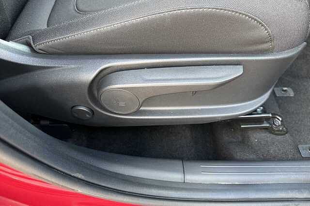 Hyundai TUCSON Hybrid 1.6 T-GDi(150ps)SE Connect 48 Volt