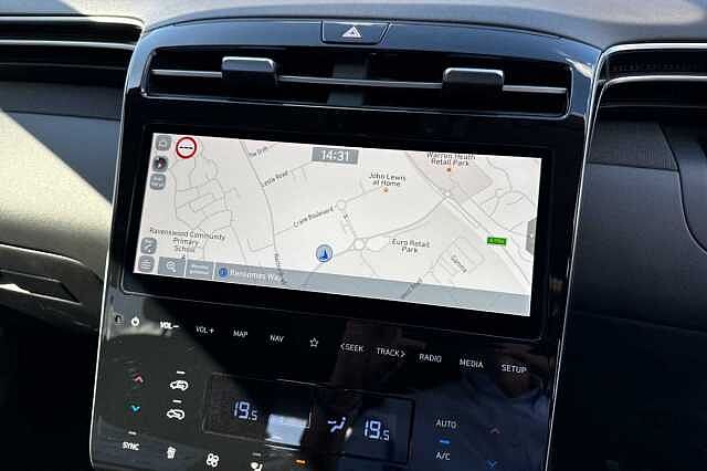Hyundai TUCSON Hybrid 1.6 T-GDi(150ps)SE Connect 48 Volt