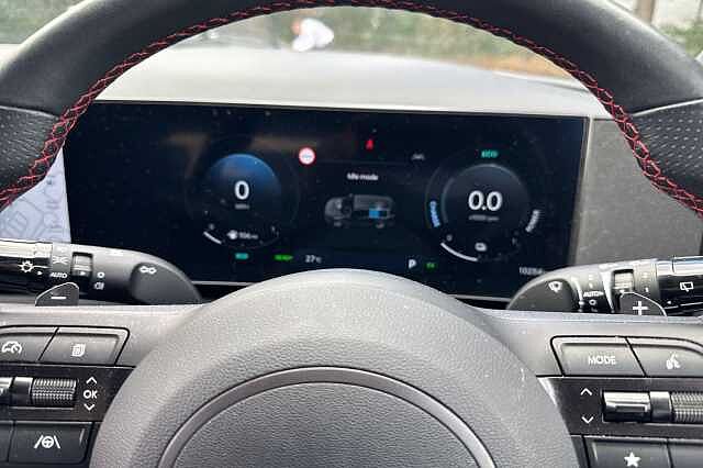 Hyundai TUCSON 1.6T Hybrid N Line 5dr Auto Red