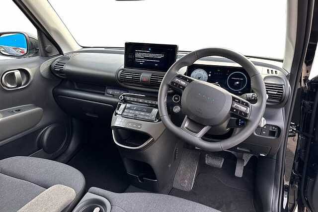 Hyundai INSTER 85kW 02 49kWh 5dr Auto Abyss Black