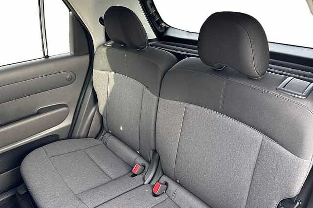 Hyundai INSTER 85kW 02 49kWh 5dr Auto Abyss Black