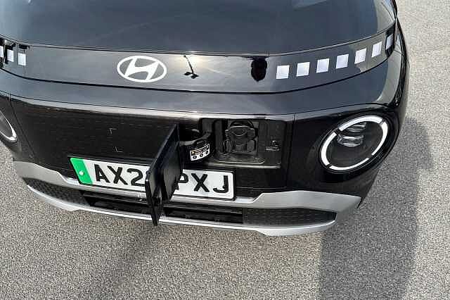 Hyundai INSTER 85kW 02 49kWh 5dr Auto Abyss Black