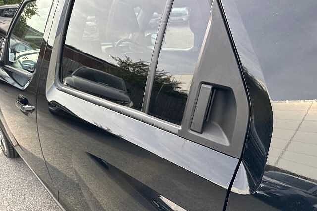 Hyundai INSTER 85kW 02 49kWh 5dr Auto Abyss Black