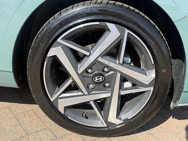 Hyundai I20 1.0T GDi 90 Tech Line 5dr Mangrove Green