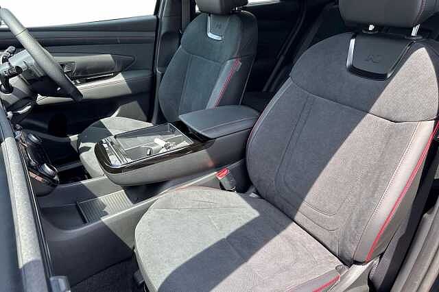 Hyundai TUCSON 1.6T 239 Hybrid N Line Edition 5dr Auto Abyss Black