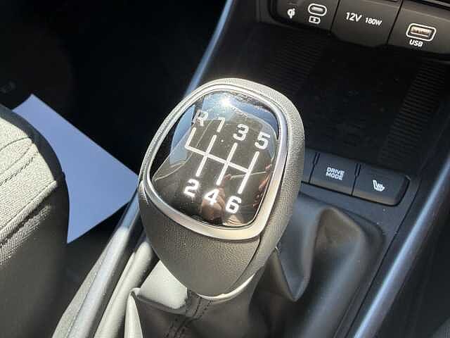 Hyundai BAYON 1.0 TGDi [90] Tech Line 5dr Abyss Black