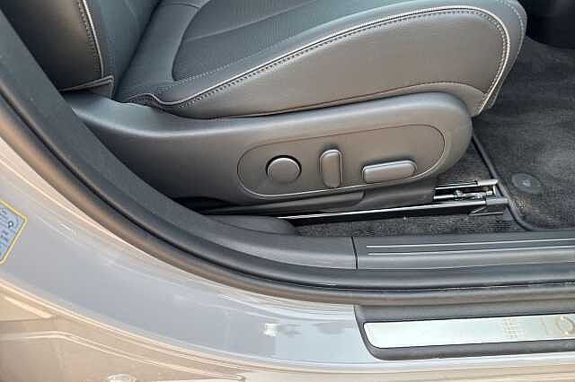 Hyundai IONIQ 5 239kW Ultimate 84 kWh 5dr AWD Auto