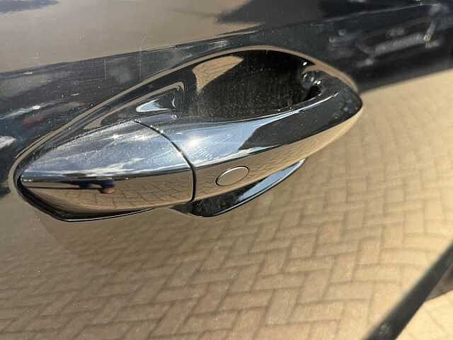 Hyundai TUCSON 1.6T 48V MHD N Line S 5dr DCT Abyss Black