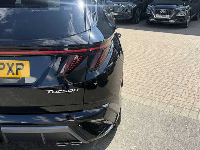 Hyundai TUCSON 1.6T 48V MHD N Line S 5dr DCT Abyss Black