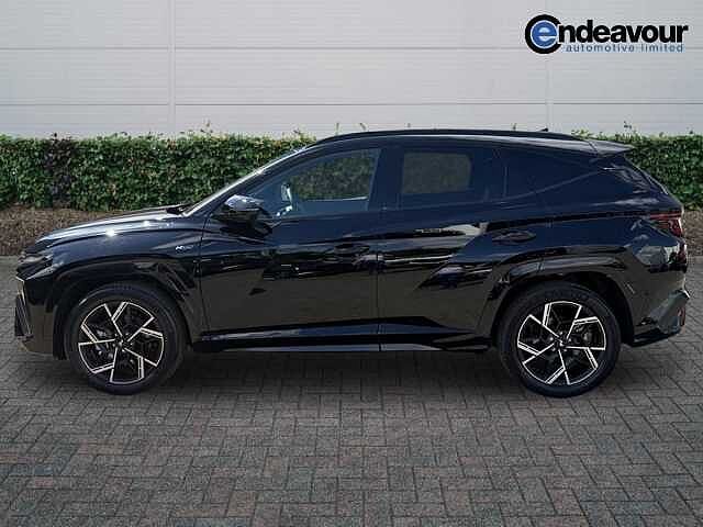 Hyundai TUCSON 1.6T 48V MHD N Line S 5dr DCT Abyss Black