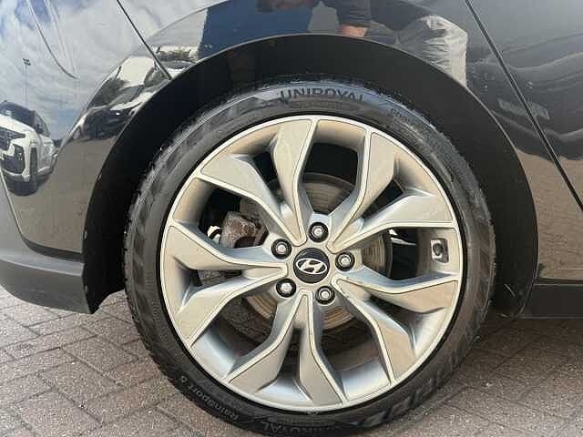 Hyundai I30 1.4T GDI N Line+ [Nav] 5dr DCT Black