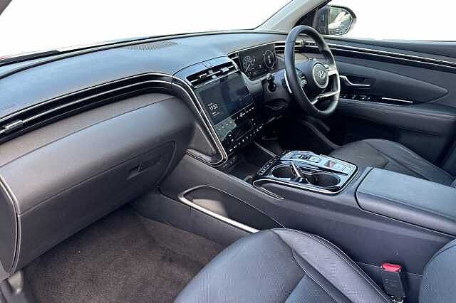 Hyundai TUCSON 1.6 TGDi Hybrid 230 Ultimate 5dr 2WD Auto Phantom Black