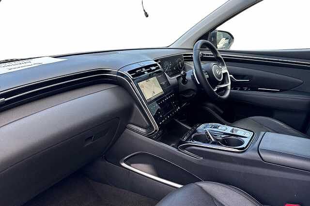 Hyundai TUCSON 1.6 TGDi Hybrid 230 Ultimate 5dr 2WD Auto Phantom Black