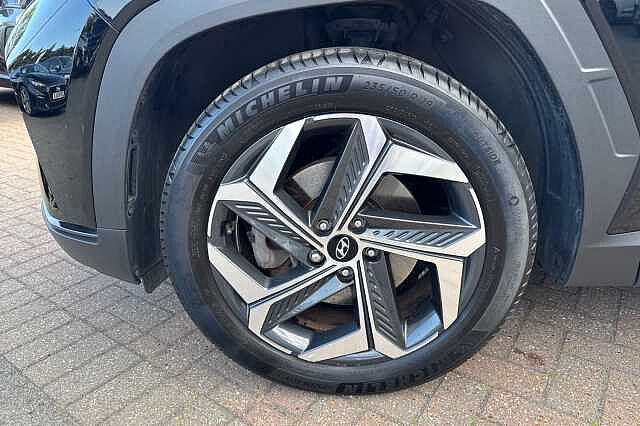 Hyundai TUCSON 1.6 TGDi Hybrid 230 Ultimate 5dr 2WD Auto Phantom Black